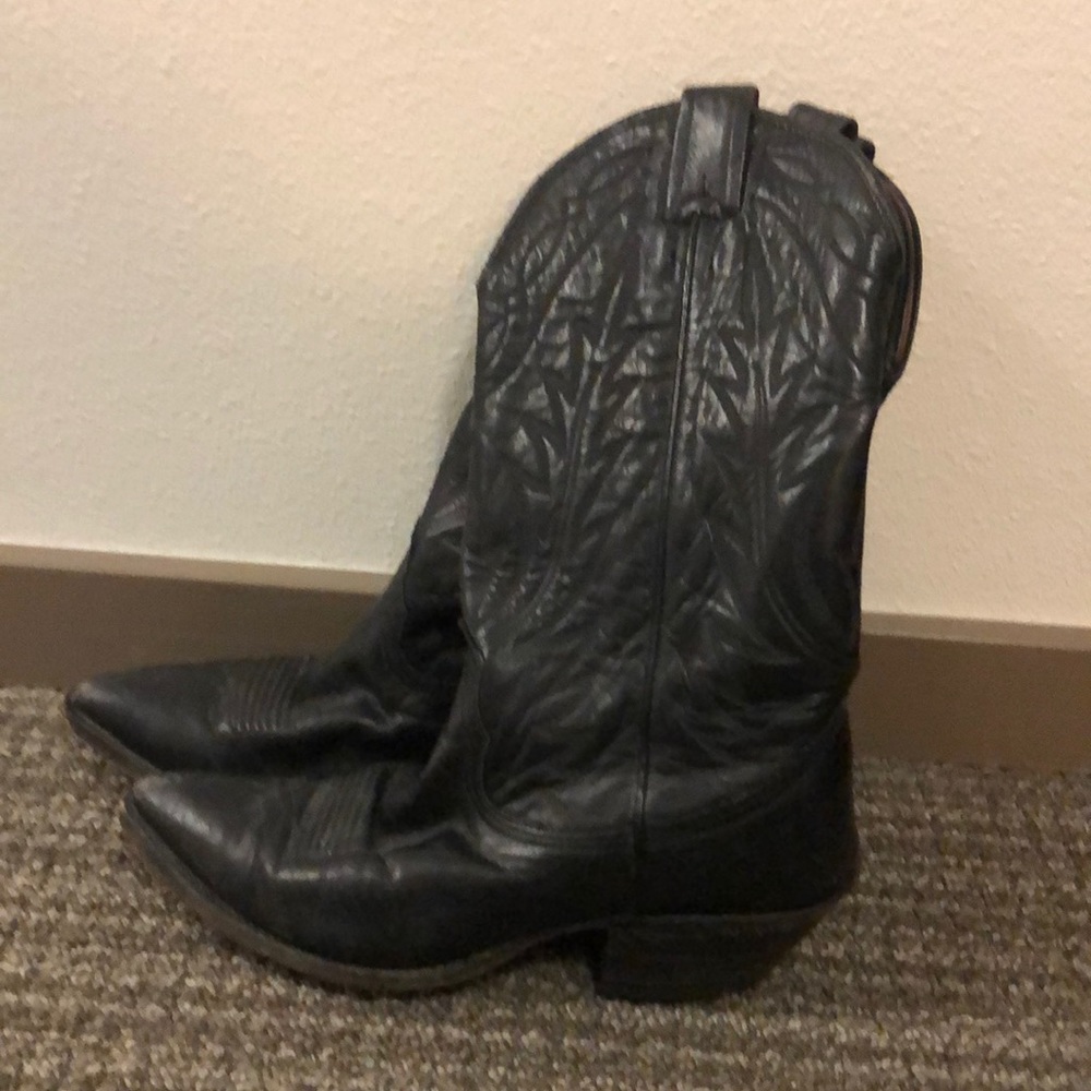 Nocona cowboy boots